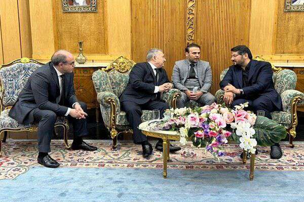 دیدار نخست‌وزیر سوریه و هیات همراه با بذرپاش