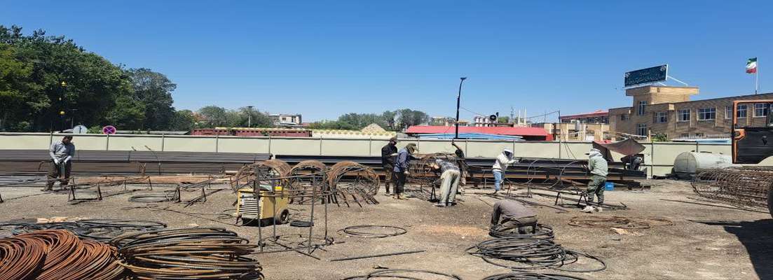 دومین پروژه بازآفرینی میدان ساعت در مساحتی بالغ بر ۵۰۰۰ متر مربع آغاز شد