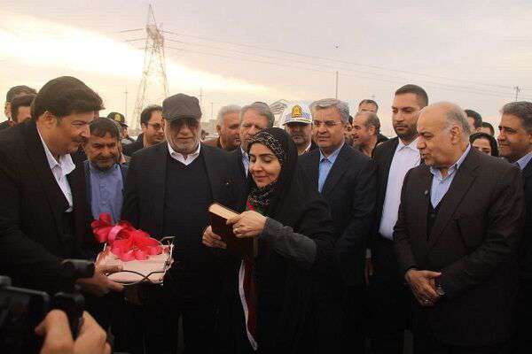 ۲۲۰۰ واحد مسکونی و ۵۶ کیلومتر پروژه راه‌سازی در خوزستان بهره‌برداری یا افتتاح شد