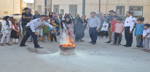 برگزاری دوره آموزشی اطفاء حریق درآپارتمان  مسکونی بهار