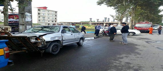 تصادف شدید یک خودرو پراید منجر به فوت پرسنل شهرداری بندرانزلی شد