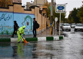 آماده باش شهرداری شهرکرد جهت رفع مشکلات ناشی از بارندگی ها