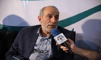 نمایشگاه‌ها باید موجب تغییر مثبت نگرش مردم شود/ شهروندان برای انتقادات و پیشنهادات خود به سامانه شورای شهر مراجعه کنند