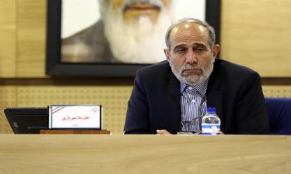 مراکز درمانی در مناطق مختلف شهر پراکنده شوند